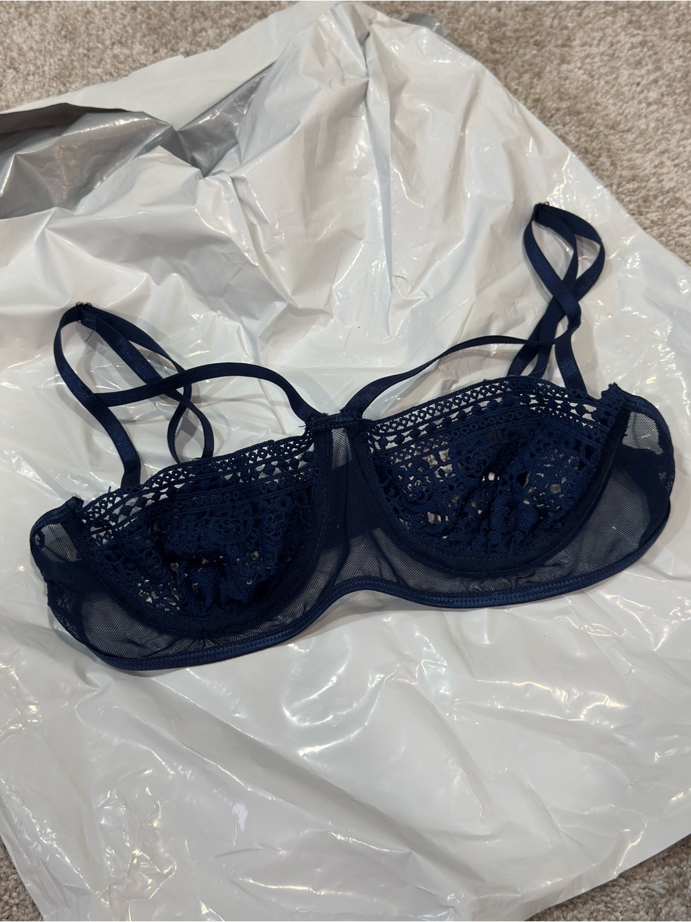 NWOT Elegant Moments Navy Midnight Blue Crochet Underwire Bra
